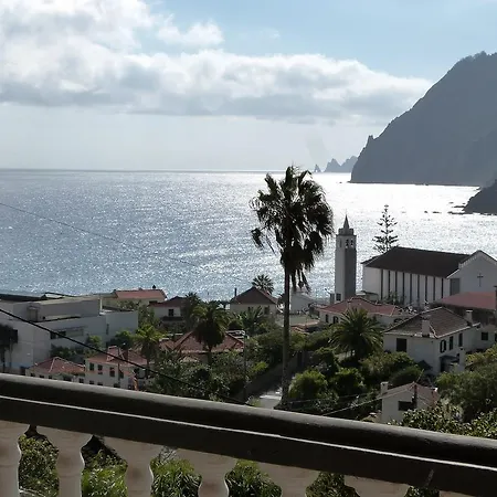 Vivenda Linda Vista Apartment Porto Da Cruz Exterior photo